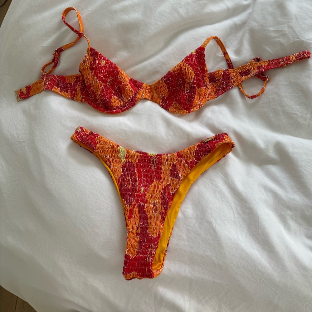 Kotomi Swim Angie top and bottom Retro Floral Smocked